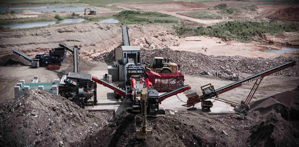 New Terex Finlay 883+ Spaleck increases performance at Tudor Griffiths Group