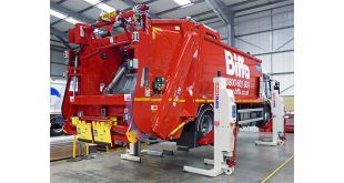 Stertil Koni wireless mobile column lifts support inspections and production for Dennis Eagle