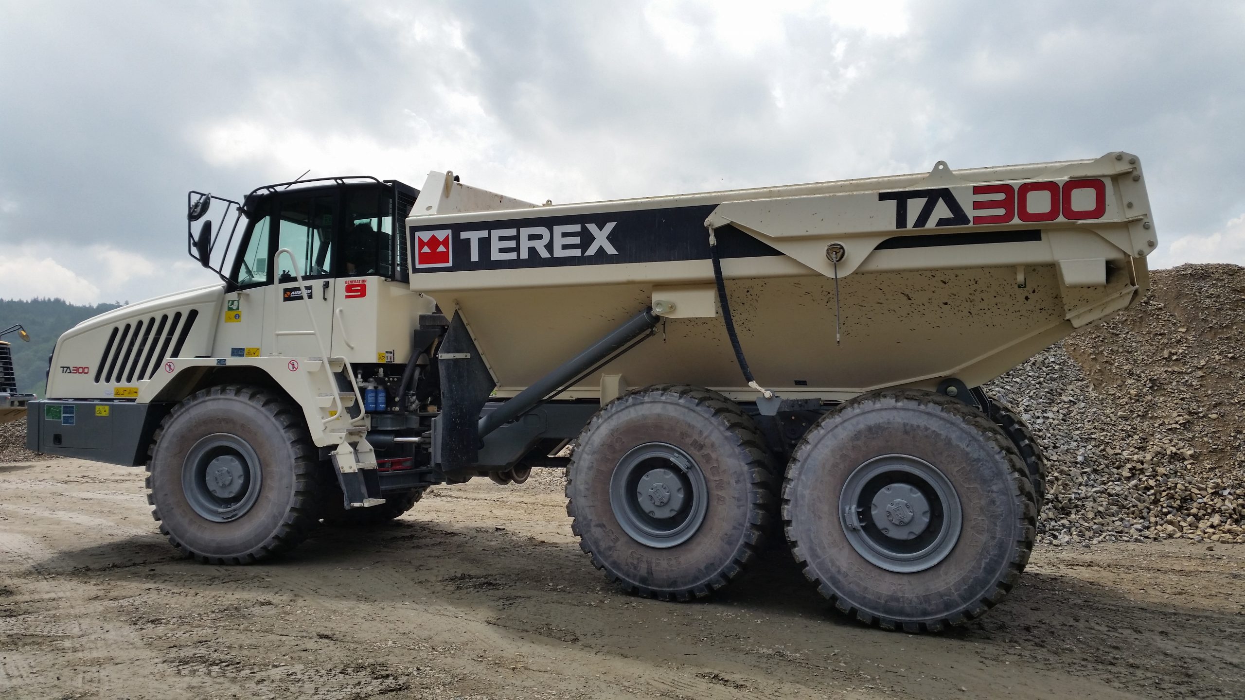 Terex Trucks TA300 articulated dump truck