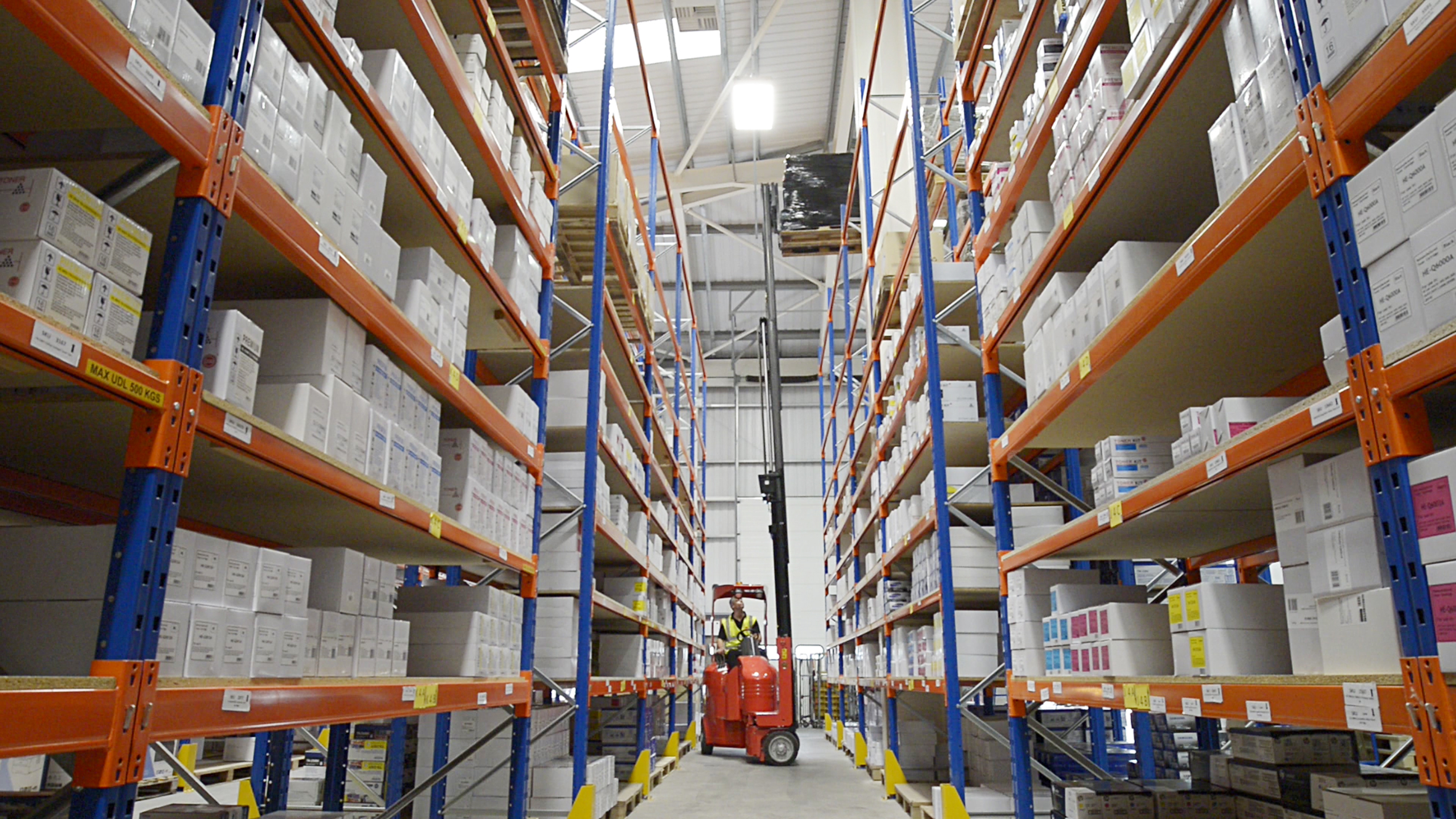Switch to VNA doubles storage capacity for fulfilment specialist