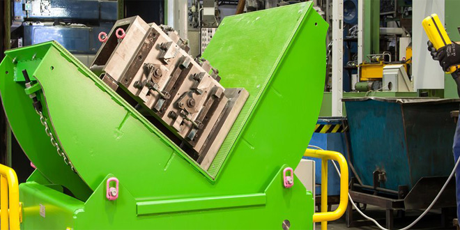 Safe Handling & Rotation of Heavy Plant & Injection Moulding Tools 10-64 Tonnes