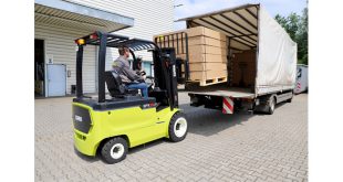 Clark introduces a range of new electric four-wheel forklifts to the market