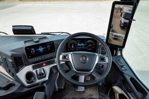 New Mercedes-Benz Actros cab view