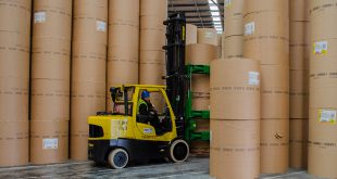 DONT MOVE - IMPROVE WITH SPACESAVER LIFT TRUCKS SAYS HYSTER EUROPE