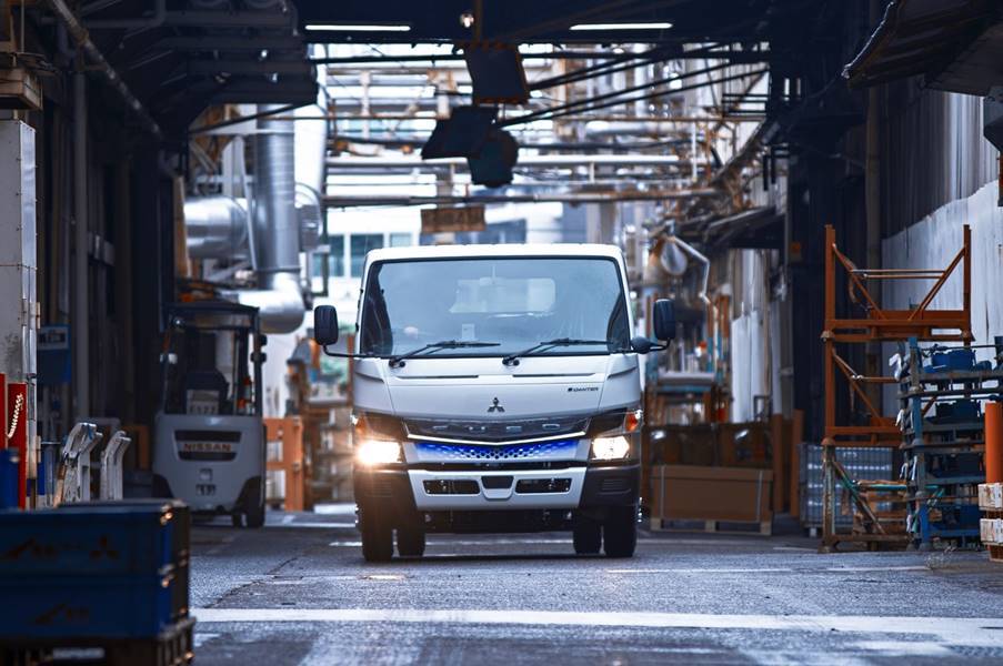 Electrifying Milestone 200+ FUSO eCanter in daily customer operations around the globe