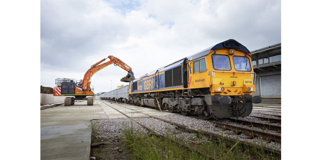 One million HGVs to be taken off the roads as first train departs HS2 Willesden Logistics Hub