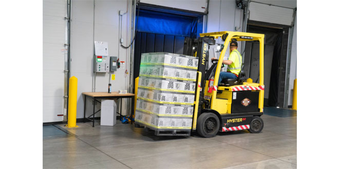 How to Choose the Right Forklift Attachments