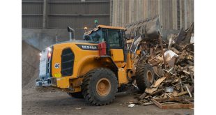 South West London recycling firm Reston Waste Management celebrates a milestone and strengthens mobile plant fleet