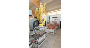 BEUMER Group supplies robotic palletiser to manufacturer of individual gypsum products CASEA GmbH