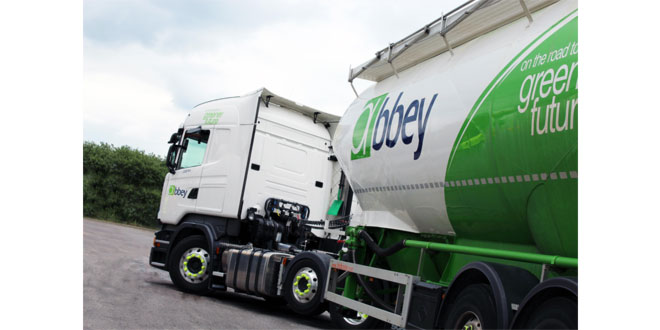Lhoist UK extends Bulk Hydrated Lime Transport Contract with Abbey Logistics