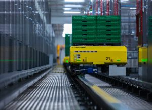 Automation and strategically planned intralogistics