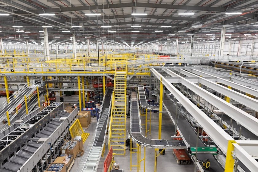 MiTek designs and delivers mezzanine solutions for warehouses