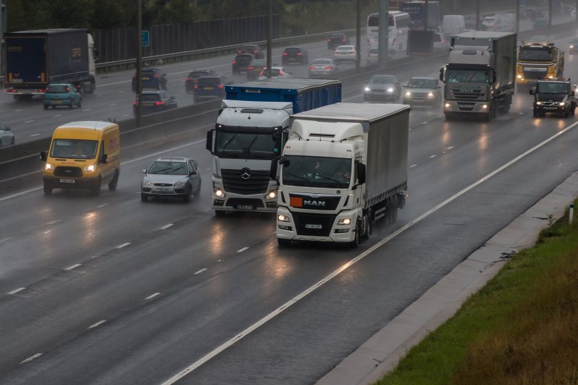 The survey reveals that 36,000 more HGV drivers were employed in the last quarter of 2024