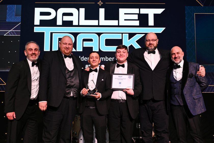 Twinwheel Logistics was recently awarded the Outstanding Growth Award at Pallet-Track's annual gala